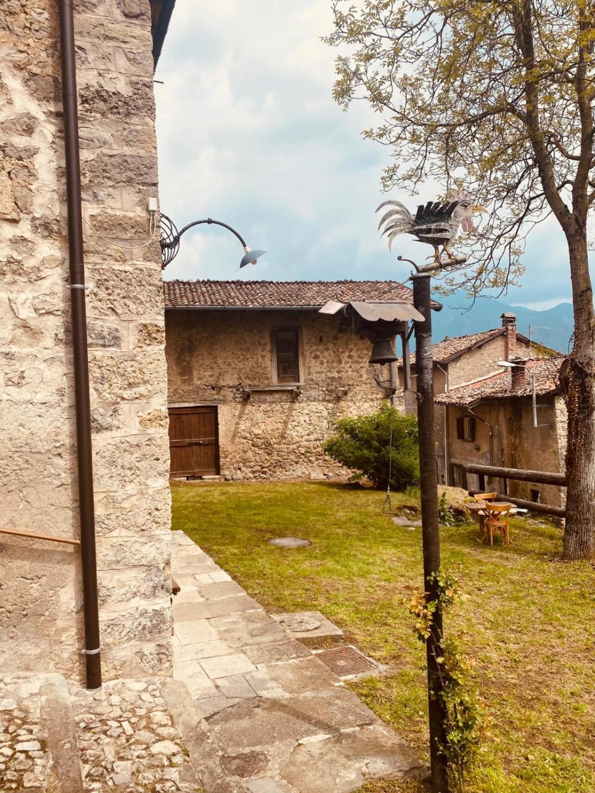 Dossena Dimora Storica Al Lac Conte Tomaselli Villa Madonna della Costa Kültér fotó